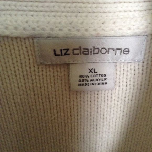 Ladies Liz Claiborne sweater - Picture 3 of 3
